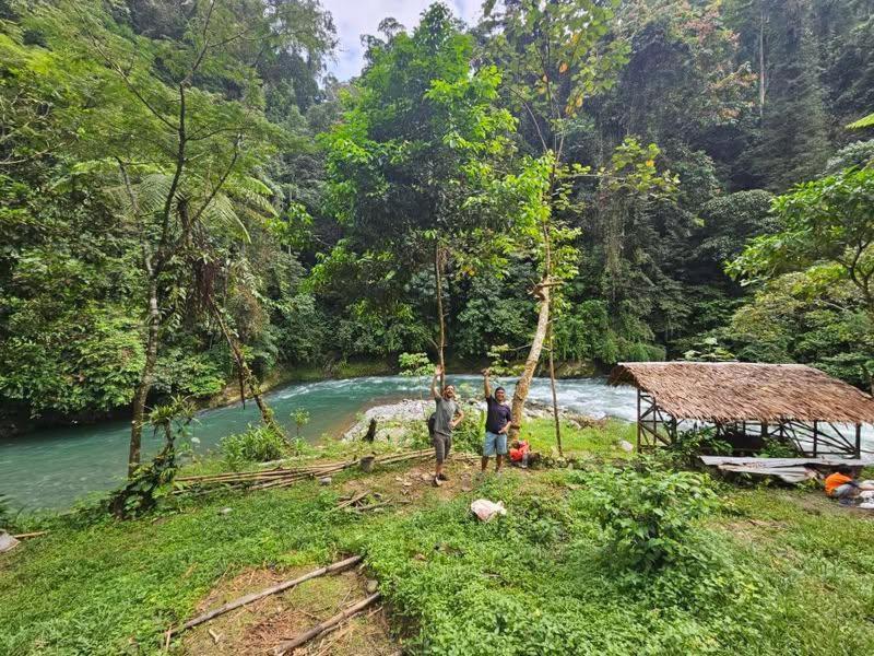 Sama Sama Homestay & Trekking Only Stay Here Book Trekking With Us Bukit Lawang Exterior foto