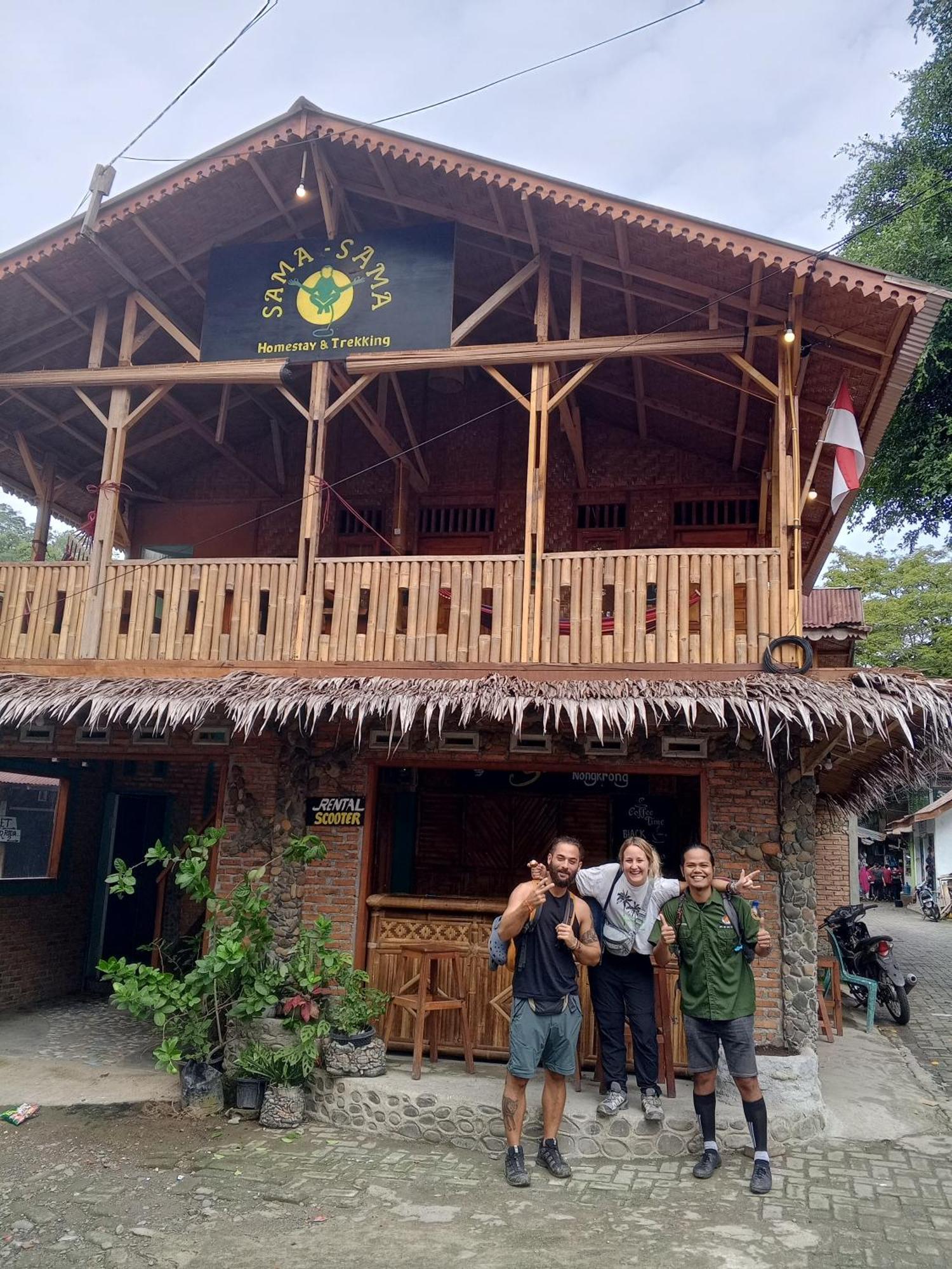 Sama Sama Homestay & Trekking Only Stay Here Book Trekking With Us Bukit Lawang Exterior foto