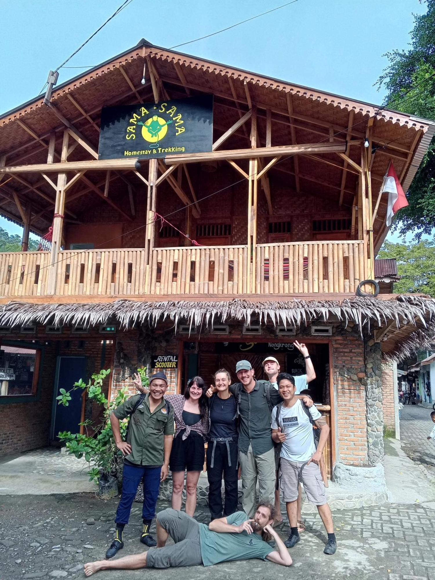 Sama Sama Homestay & Trekking Only Stay Here Book Trekking With Us Bukit Lawang Exterior foto